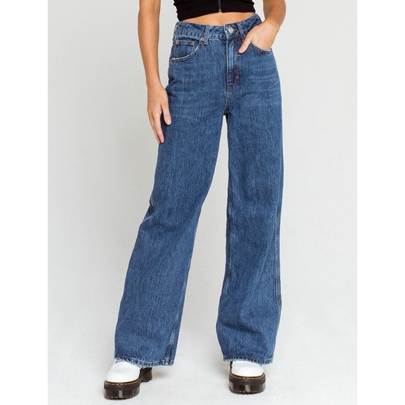 BDG Urban Outfitters Puddle Womens Jeans Medium Wash - Picture 2 of 16